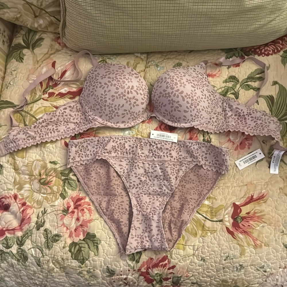 Adoreme Bra & Panty Set